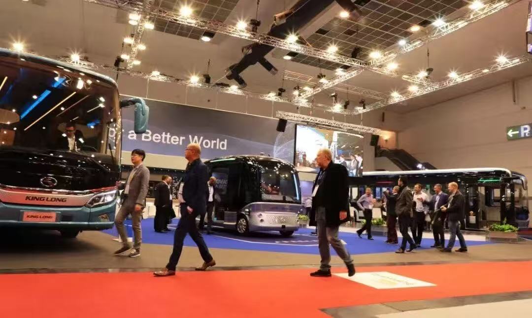 1760079909440 5e570af42f9a78c401562ba4a8196828